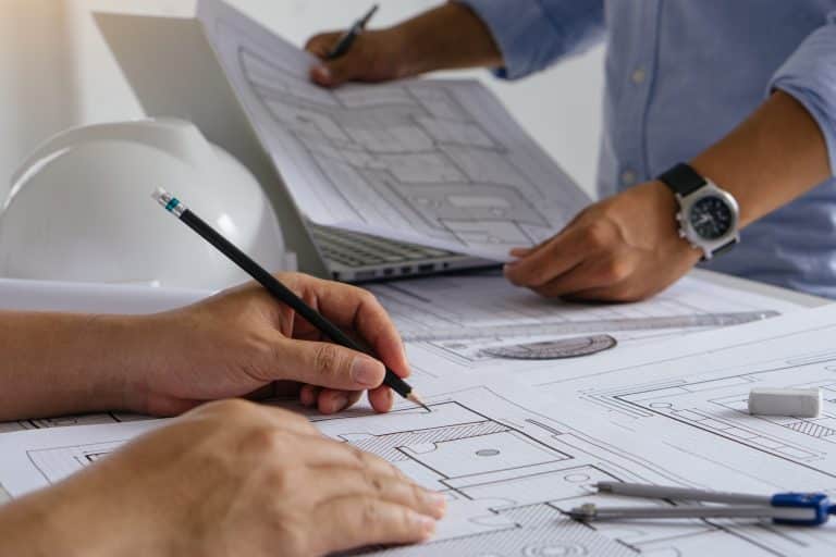 Qui contacter pour faire des plans de maison ?